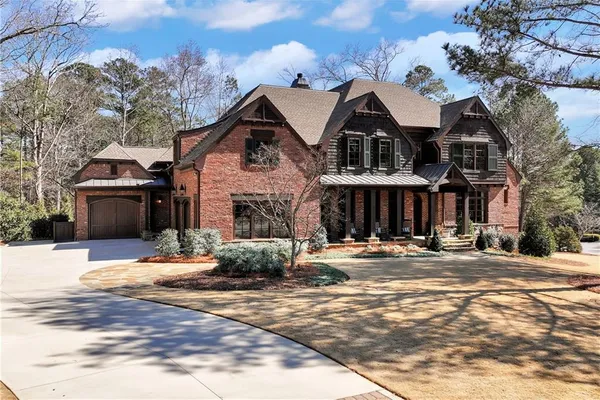 902 LITTLE DARBY LN