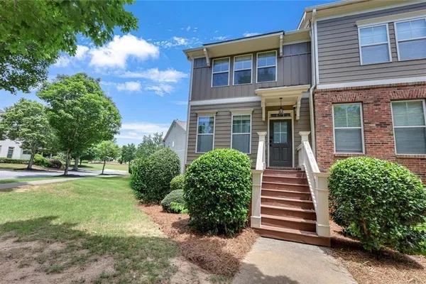4424 VILLAGE FIELD PL