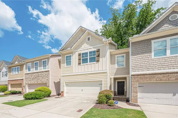 877 WHITTINGTON PKWY