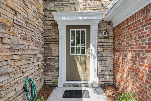 1490 BELLSMITH DR