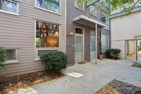 1661 LA FRANCE ST 319
