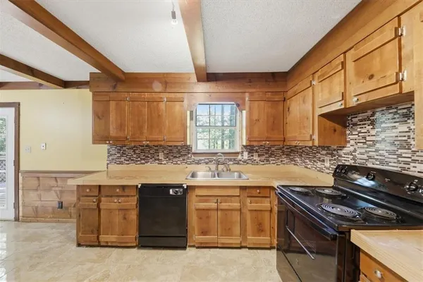 270 BIG BEAR CT