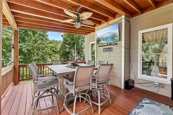 3056 FAIRHAVEN RDG