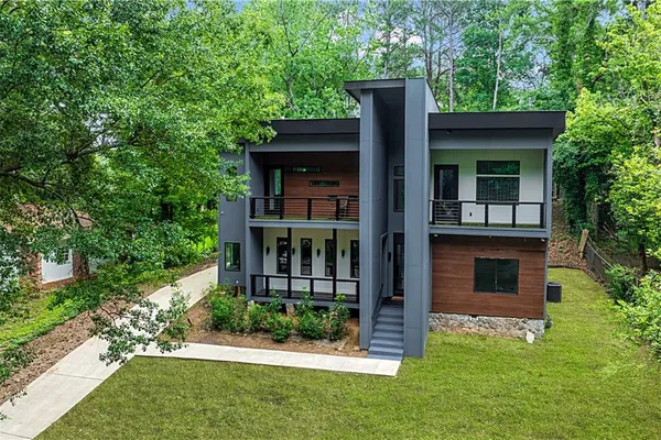3009 ORION DR