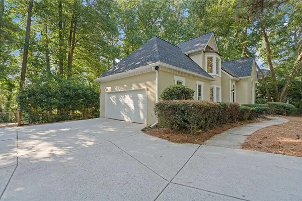 5160 CAMERON FOREST PKWY