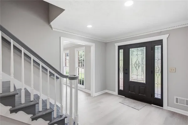 24 PLANTERS DR