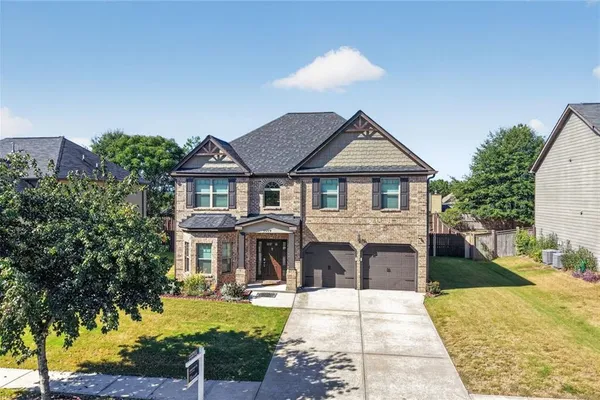 3559 LAKE END DR