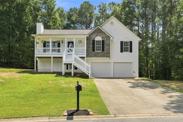 129 GREATWOOD DR