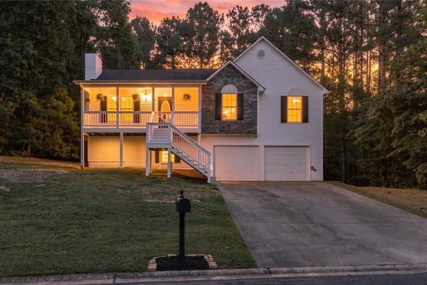 129 GREATWOOD DR