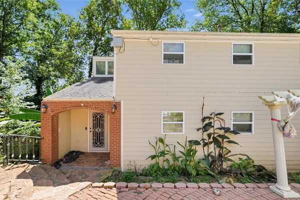 355 NOTTINGHAM DR