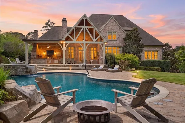 4915 KETTLE RIVER PT