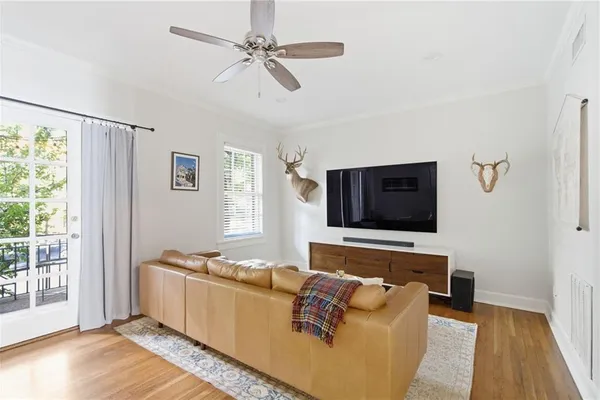 798 FREDERICA ST 1
