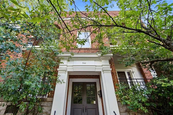 798 FREDERICA ST 1