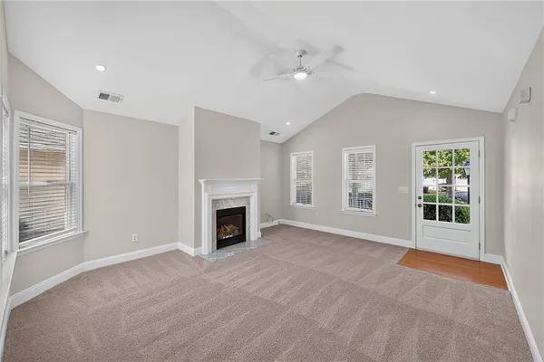 2525 GATEVIEW CT
