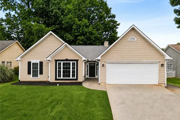 255 PARIS DR