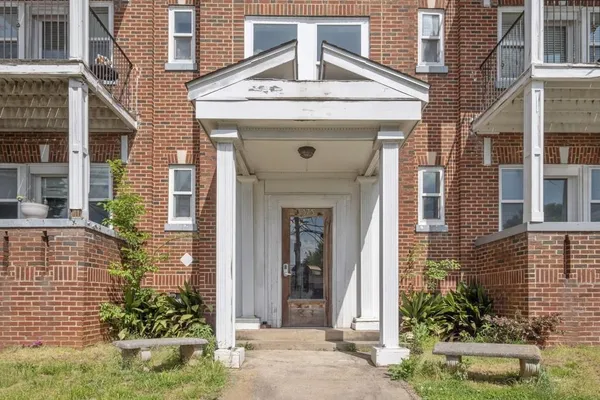 373 MORELAND AVE 307