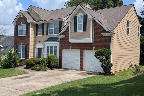 2306 HOLDEN WAY