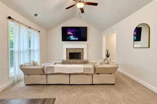115 BROOKSIDE CT