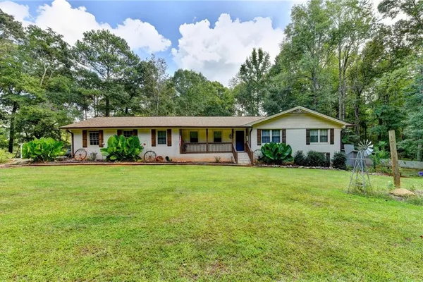 428 N BETHANY RD