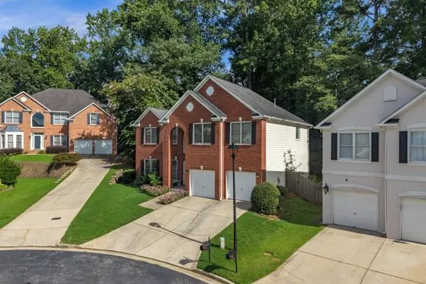 256 ENNISBROOK DR