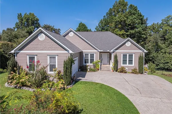 2290 BLACK BEAR CT