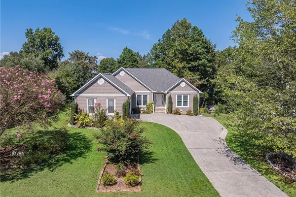 2290 BLACK BEAR CT