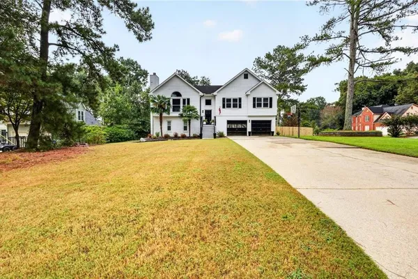 222 GATES MILL DR