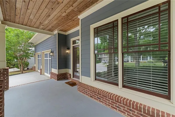 2443 BOULDER RD
