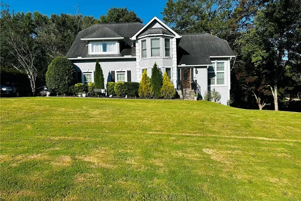 120 GLENCLAIRN CT