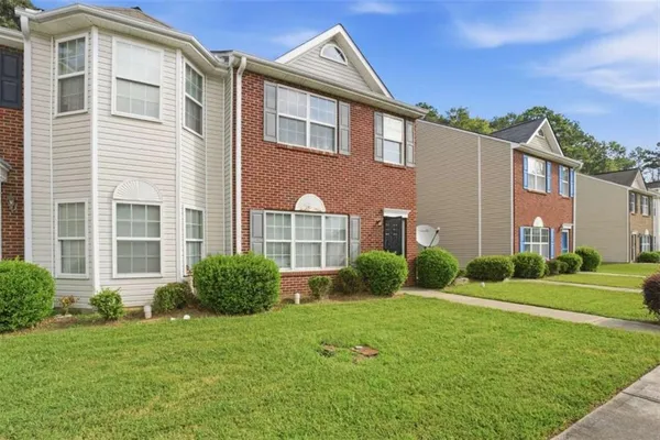 8260 OAKLEY CIR