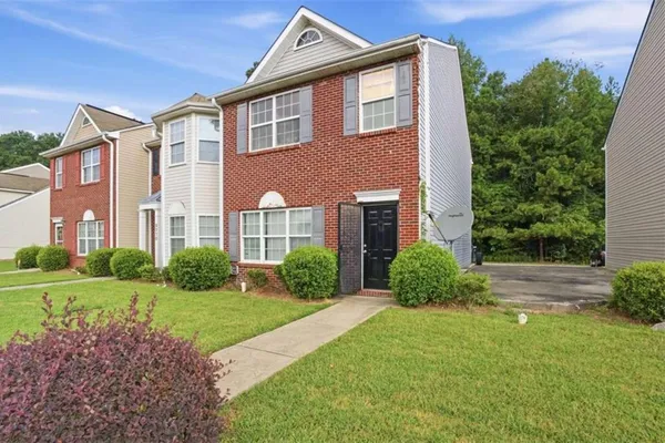 8260 OAKLEY CIR