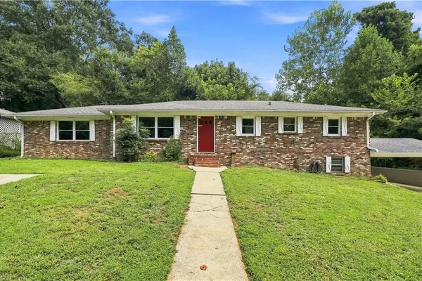 2033 CARDELL RD