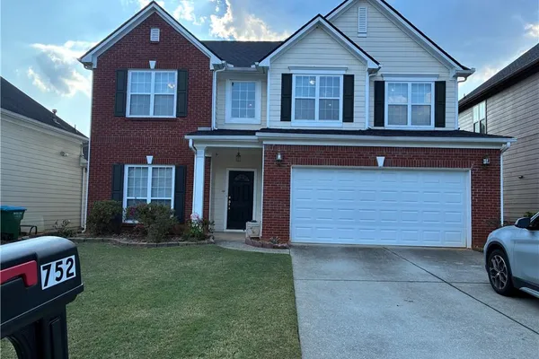 752 GREY ROCK RD