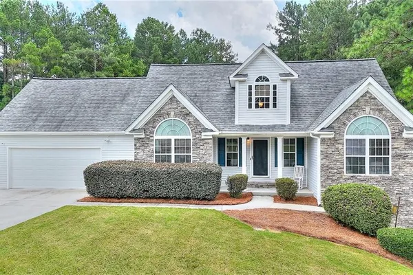1106 CAROLINE CT