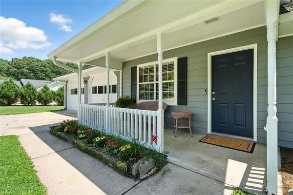 111 BROWNSMILL DR
