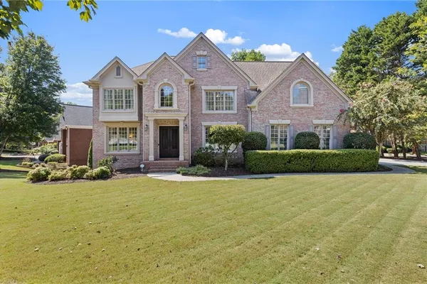 700 ROSE CREEK CIR