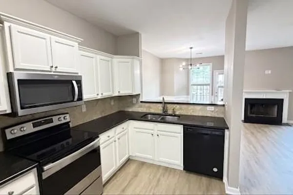 3116 GARRARD PL 7