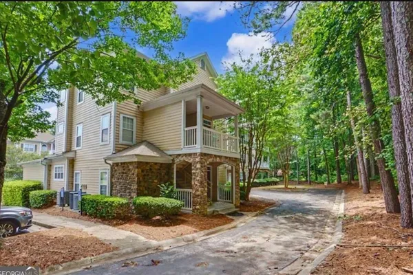 1031 WHITSHIRE WAY 1031