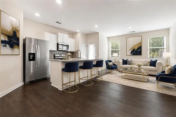 5699 UNION POINTE DR
