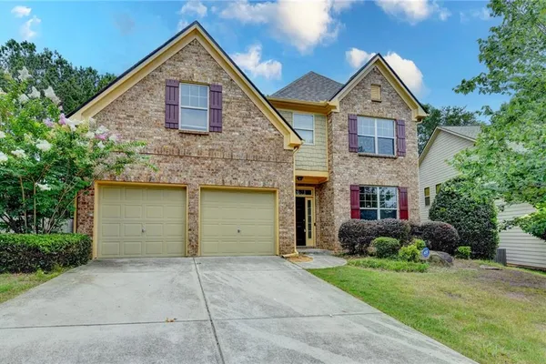 3473 FALLEN OAK DR