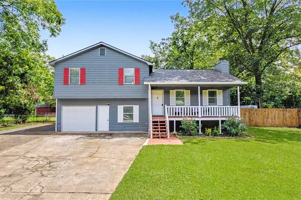 120 LOST MEADOWS DR