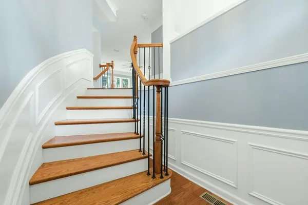 4624 WEHUNT COMMONS DR 9