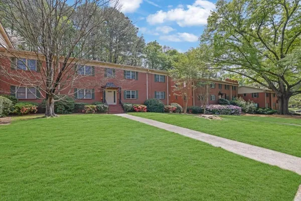 430 LINDBERGH DR K3