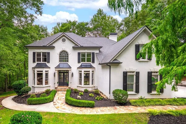 110 VALLEY SUMMIT CT