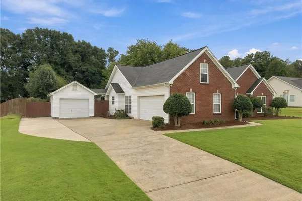 3715 WYNTER FROST WALK