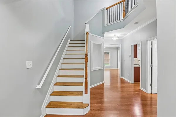 1370 WINSHIRE CV
