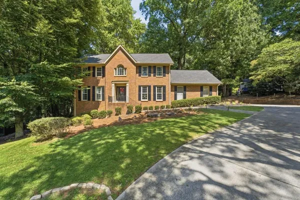 3747 COLDSTREAM LN