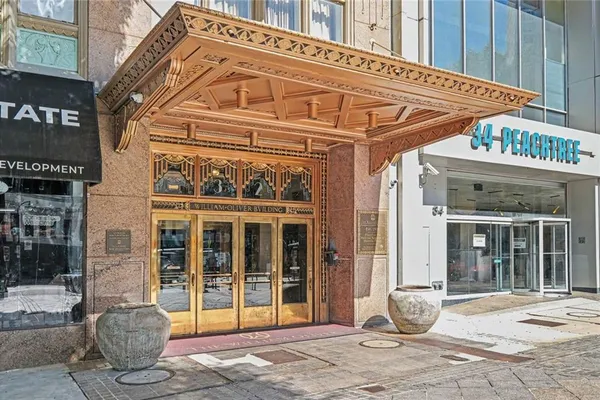 32 PEACHTREE ST 602