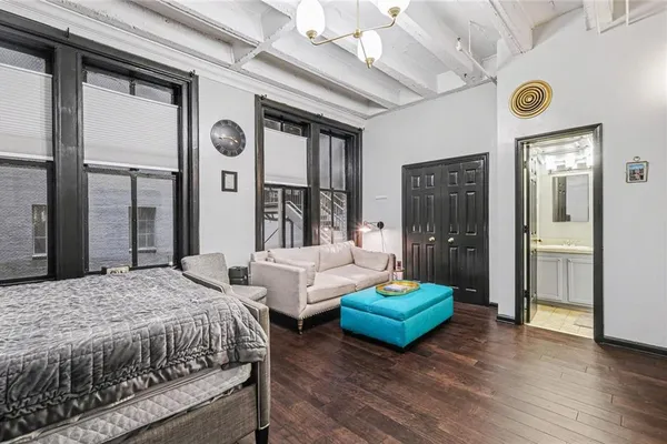 32 PEACHTREE ST 602
