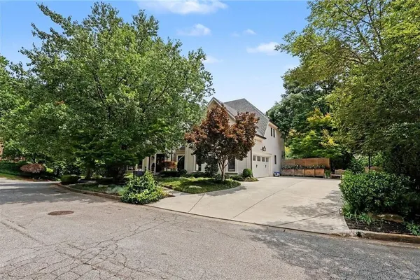 2375 MASSEY LN